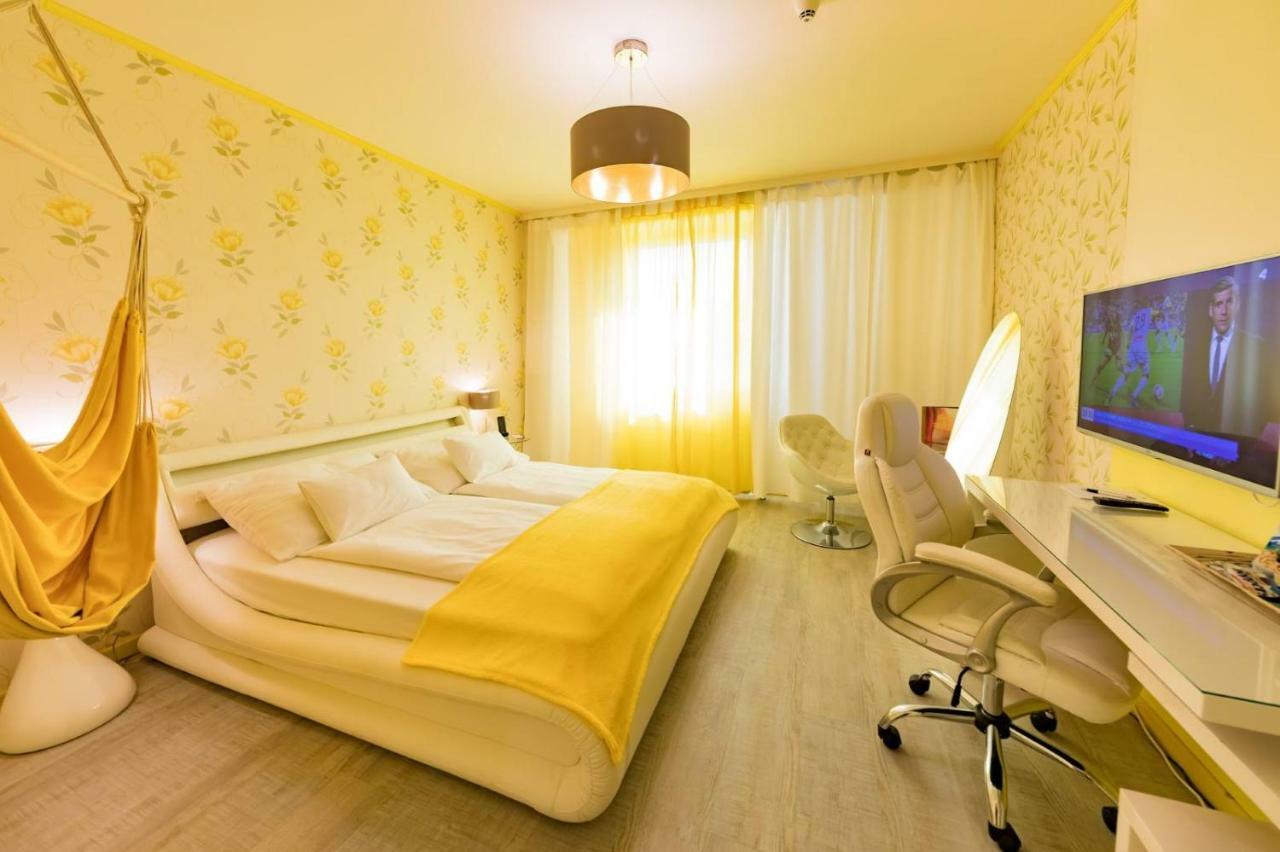 Hotel Freizeittempel Винер-Нойштадт Экстерьер фото