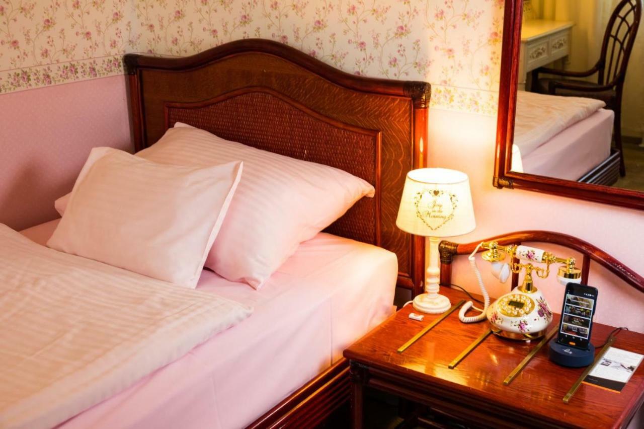 Hotel Freizeittempel Винер-Нойштадт Экстерьер фото