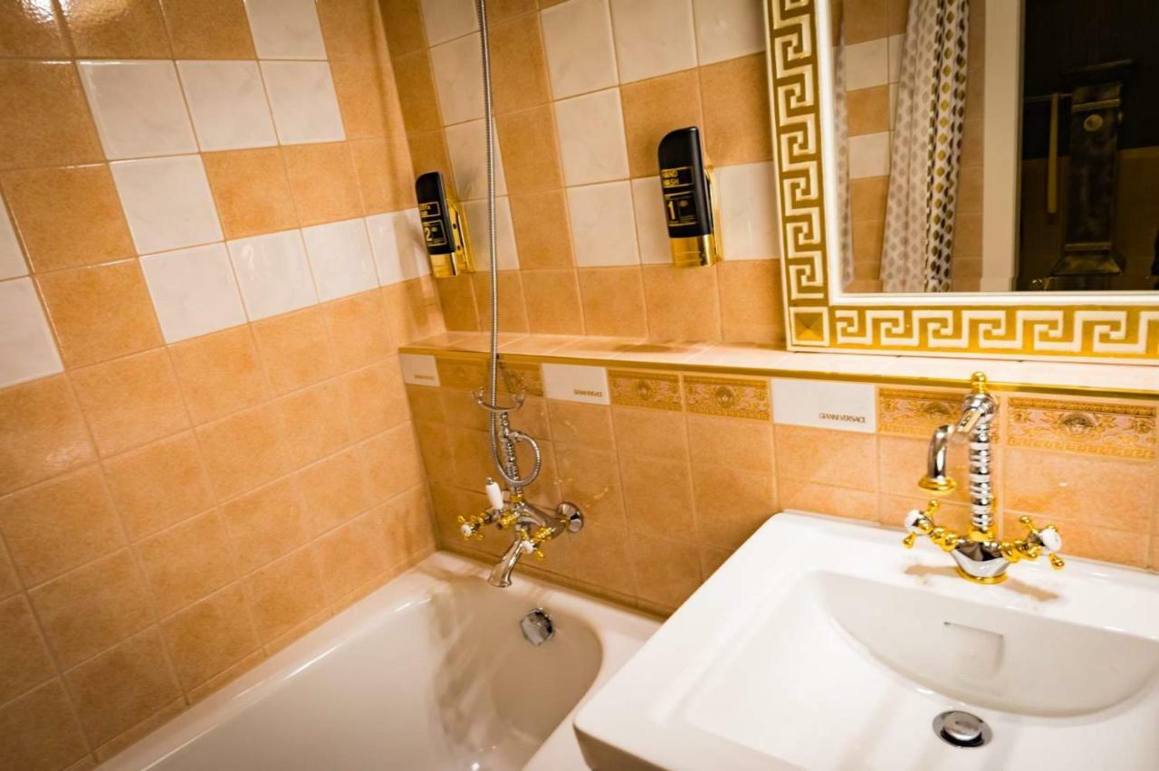 Hotel Freizeittempel Винер-Нойштадт Экстерьер фото